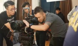 老陈摄影师爆料视频在线观看,视频在线观看，带你领略摄影艺术魅力