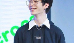 范丞丞爆料谈恋爱视频,甜蜜瞬间引网友热议