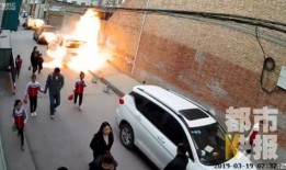 司机爆料面包车事故视频,司机曝光面包车事故现场视频